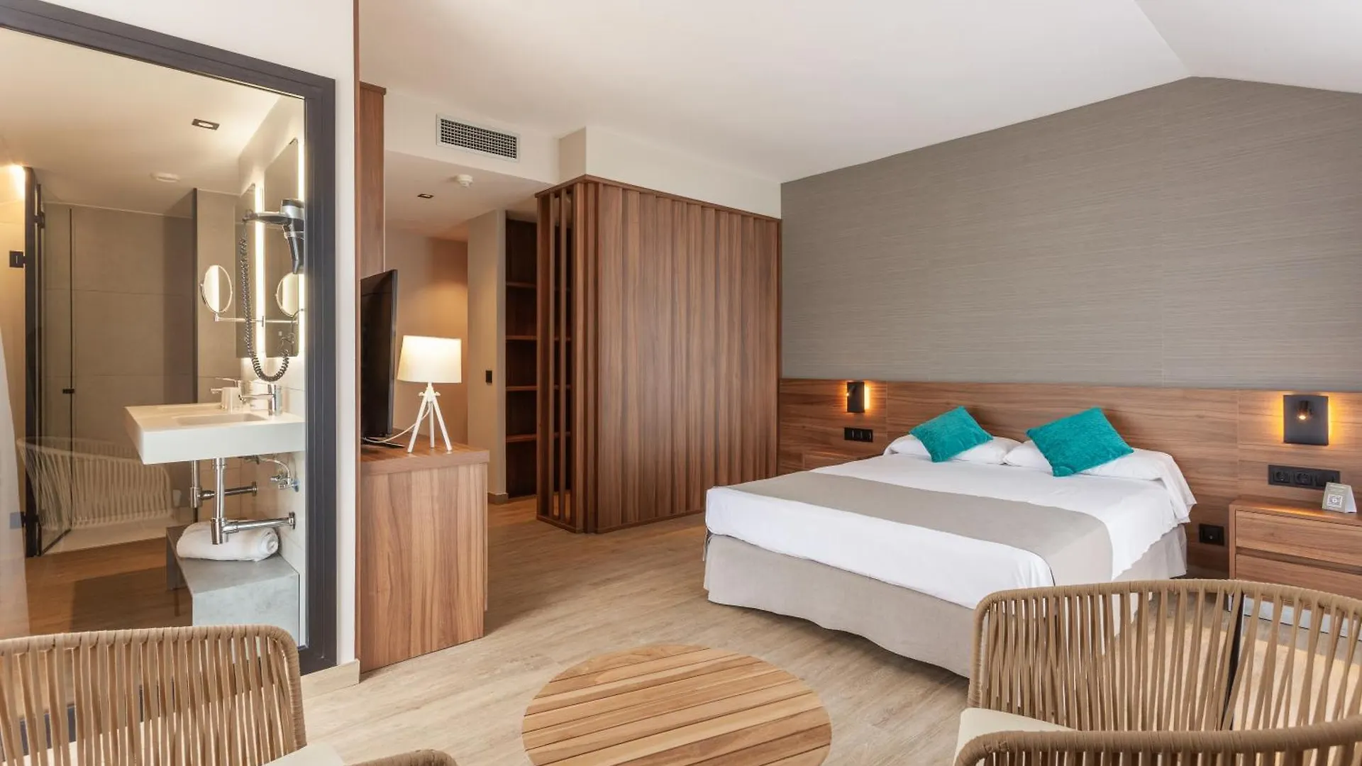 Dwo Sirius - Adults Only Hotel Santa Susanna 4*,  Spain